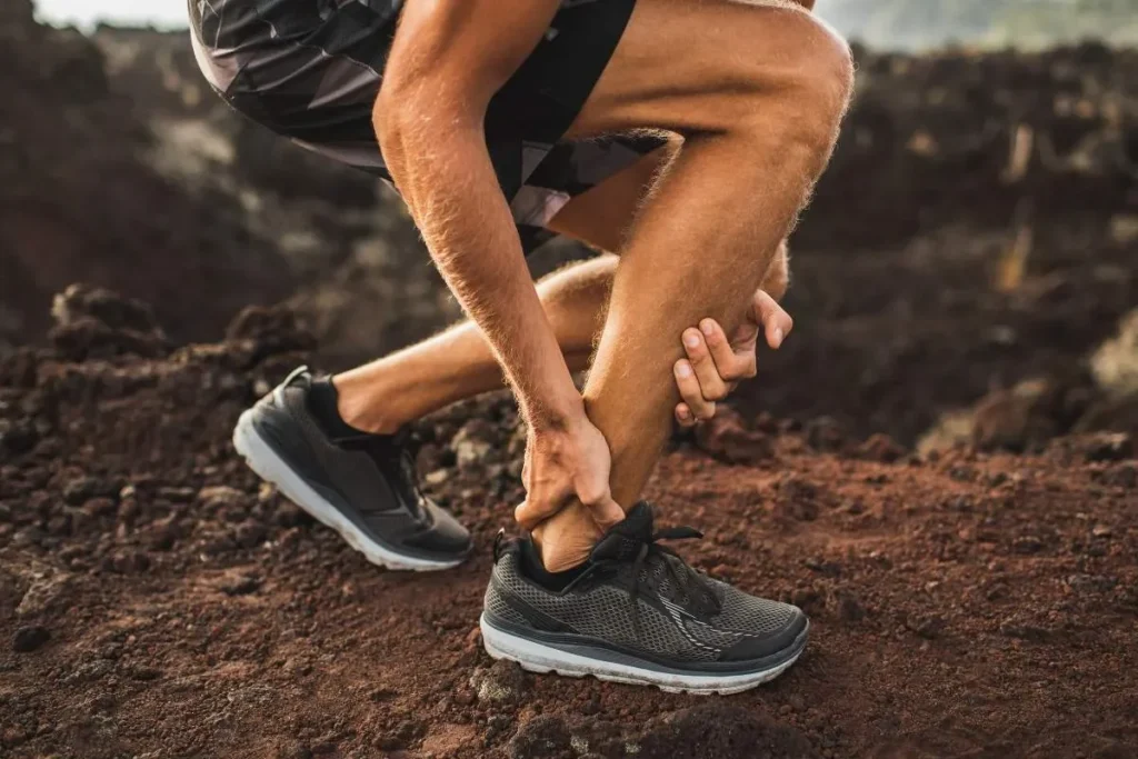 Tendinite sous le pied : remède de grand-mère efficace